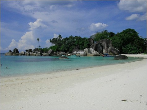 pantai belitung pasir putih - Belitong : Pulau Belitong – Ingin Mati Tua Saja