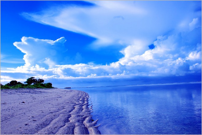 Ujung Genteng , Pantai Ujung Genteng ( Pantai Nirwana ), Sukabumi – Jawa Barat : Ujung Genteng