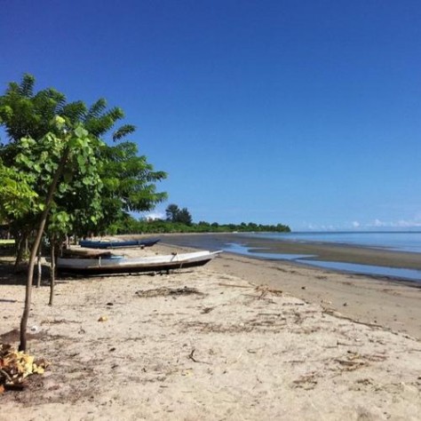 Pantai  batu gong - Sulawesi Tenggara : Pantai Batu Gong, Kendari – Sulawesi Tenggara