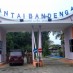 Banten, : gapura pantai bandengan