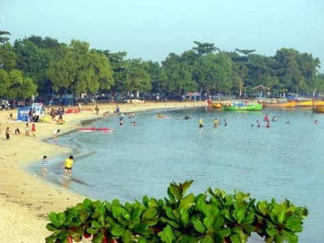 pantai bandengan - Jawa Tengah : Pantai Bandengan (Tirta Samudera) Jepara