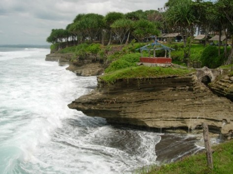 pantai batu hiu - Jawa Barat : Pantai Batu Hiu, Ciamis – Jawa Barat