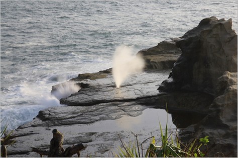 Air mancur pantai klanyar - Jawa Timur : Pantai Klayar Pacitan Jawa Timur