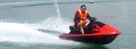jet ski di pantai duta wisata - Lampung : Pantai Duta Wisata Lampung – Tempat Rekreasi dan Hiburan