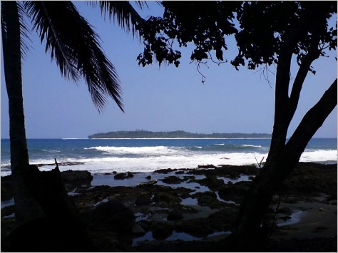 pantai di krui 004 - Lampung : Pantai di daerah Krui Lampung