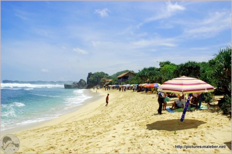DIY Yogyakarta , Pantai Indrayanti yang Indah : pantai-indrayanti-pasir-putih