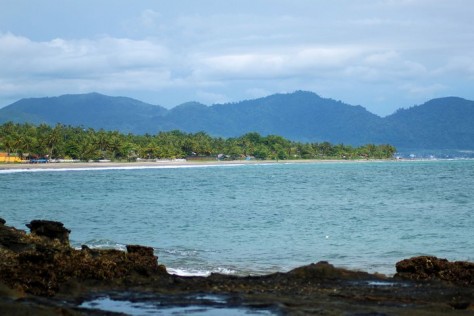pantai karang hawu jawa barat - Jawa Barat : Pantai Karang Hawu, Sukabumi – Jawa Barat
