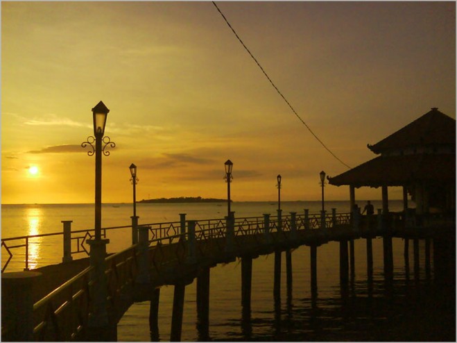 Jawa Tengah , Pantai Kartini Jepara : Pantai Kartini Jepara