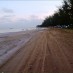 Aceh, : suasana-pantai-lamaru