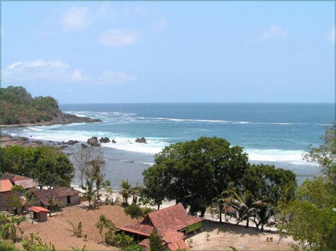 DIY Yogyakarta , Pantai Wediombo Gunung Kidul Yogya : wedi-ombo-beach