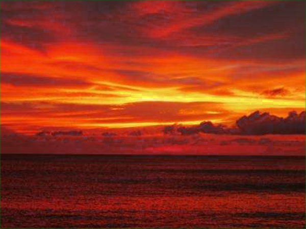 Aceh , Pesona Pantai Lampuuk Aceh : Sunset Di Pantai Lampuuk