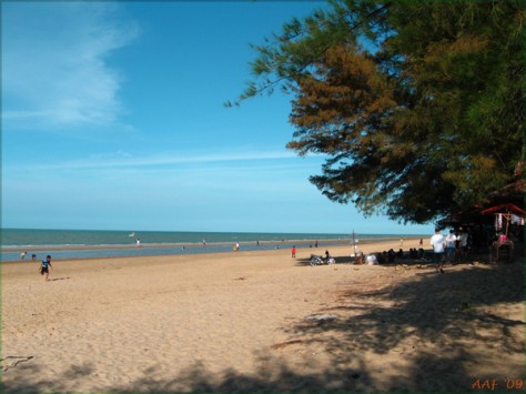 pemandangan pantai lombang - Jawa Timur : Pantai Lombang, Sumenep – Madura