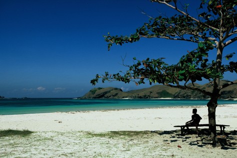 Bali , Pantai Lovina Bali – Lumba Lumba dan Pesona Pantai Utara Bali : keindahan-pasir-putih-di-pantai-loccina