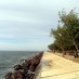 Jawa Tengah , Pantai Marina Semarang : batu-pantai-marina-semarang