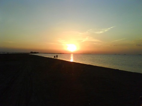 sunset di pantai maron - Jawa Tengah : Pantai Maron Semarang