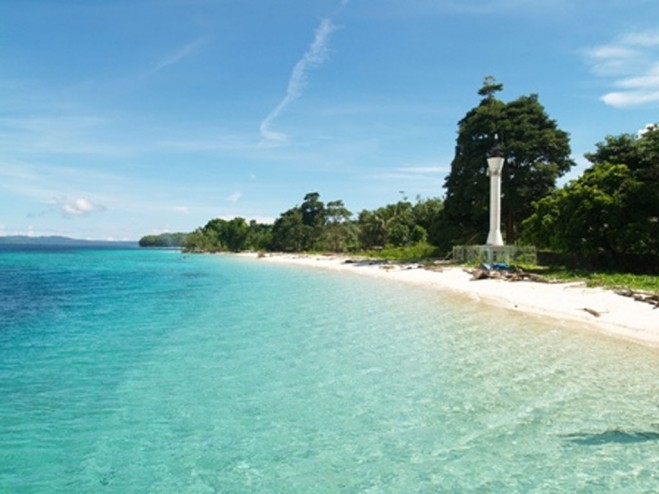 Maluku , Pantai Natsepa Ambon : Keindahan Pantai Natsepa