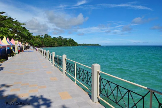 Maluku , Pantai Natsepa Ambon : Wisata Di Pantai Natsepa