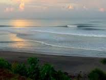 Bali , Pantai Balian, Jembrana – Bali : Suasana Senja Di Pntai Balian