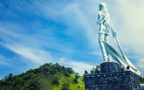 Nusa Tenggara , Pantai Batu Nona, Kupang – NTT : Monumen Patung Batu Nona)