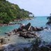 Sulawesi, : pesona pantai bukit batu