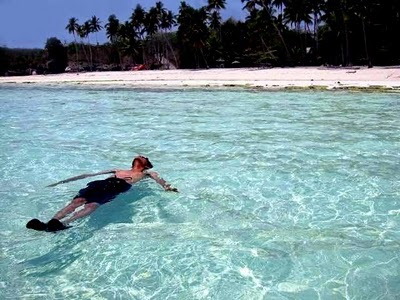 Nambo Beach - Sulawesi Tenggara : Pantai Nambo, Kendari – Sulawesi Tenggara