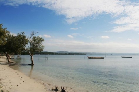 Wisata Pantai Nambo Di Kendari - Sulawesi Tenggara : Pantai Nambo, Kendari – Sulawesi Tenggara