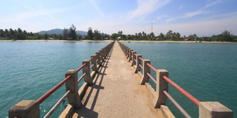 dermaga pantai temajuk - Kalimantan Barat : Pantai Temajuk, Sambas – Kalimantan Barat