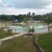 Belitong, : kolam renang di Pantai Gedambaan