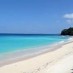 Papua, : pasir putih pantai bunaken
