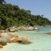 Pulau Cubadak, : perpaduan bebatuan dan pantai tanjung batu