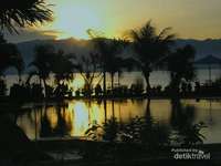 sunset yang mengagumkan di pantai talise - Sulawesi : Pantai Talise, Palu – Sulawesi Tengah