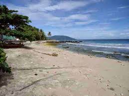 Hamparan Pasir Di Pesisir Pantai paradiso - Sumatera Utara : Pantai Paradiso, Sabang – Sumatera Utara