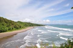 Keindahan perpaduan ombak di pantai kertasari - Bali & NTB : Pantai Kertasari, Sumbawa – NTB