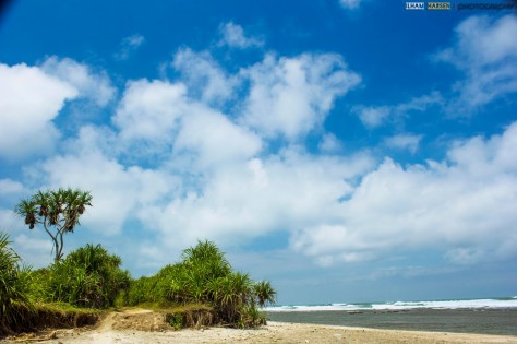 Pantai Minajaya Surade - Jawa Barat : Pantai Minajaya, Sukabumi – Jawa Barat