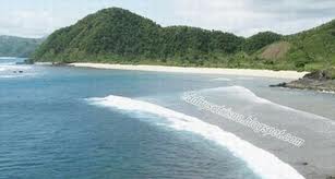 Pantai Selong Belanak - Tips : Pantai terindah di Lombok