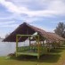 Belitong, : Pondokan di pinggir Pantai Tiram