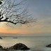 Sulawesi Utara, : Suasana Senja Di Pantai Pasir Padi