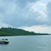 Kepulauan Riau, : Suasana perairan pantai piayu laut