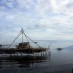 Sulawesi Selatan, : bagan di tengah pantai kalaki