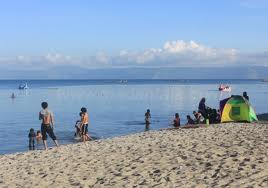 Sumatera Utara , Pantai Pasir Putih Parbaba, Danau Toba – Sumatera Utara : Berbagai Kegiatan Di Pesisir Pantai Pasir Putih Parbaba