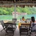 Kalimantan Barat, : bersantai sambil menikmati pemandangan pantai Ora, Ora beach resort