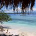 Sulawesi Barat, : birunya air laut di pantai minajaya