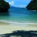 Nusa Tenggara, : eloknya Laut Biru Pantai Pasir Dua