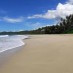 Bali, : hamparan pasir di pesisir pantai Charlita