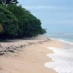 Banten, : hamparan pasir di pesisir pantai kamdera