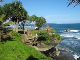 Bali & NTB , Pantai Poto Batu, Sumbawa – NTB : Indahnya Panorama Pantai Poto Batu