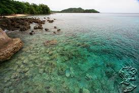keindahan perairan di pantai kasih - Aceh : Pantai Kasih, Sabang – Aceh