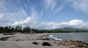 Jawa Timur , Pantai Talang Siring, Madura – Jawa Timur : Panorama Pantai Talang Siring