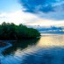 Belitong, : panorama pantai kertasari