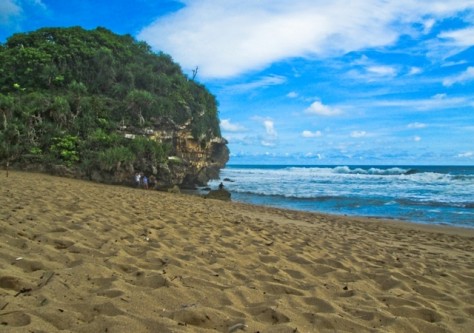 pasir Pantai di trenggole - DIY Yogyakarta : Pantai Trenggole, Gunungkidul -Yogyakarta